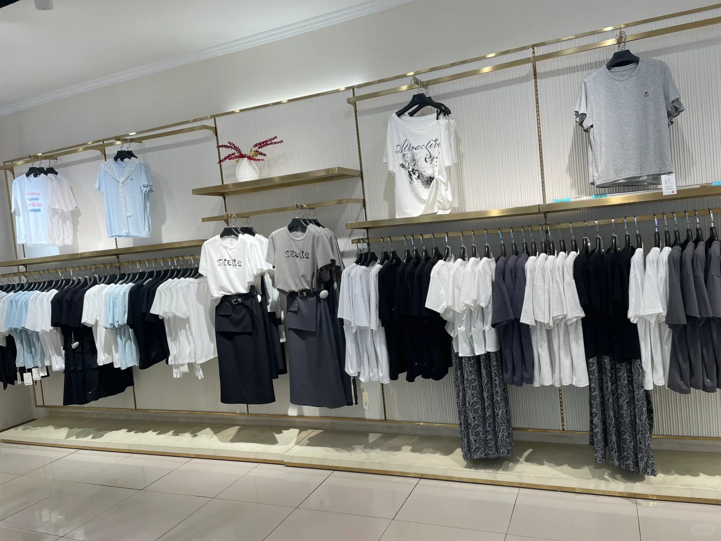 Sustainable Retail Display Solutions for the Eco-Conscious Future (باللغة الإنجليزية)